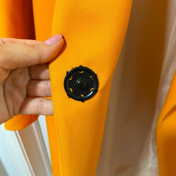 NWOT Babaton Aritzia orange size medium long blazer jacket - Picture 11 of 15